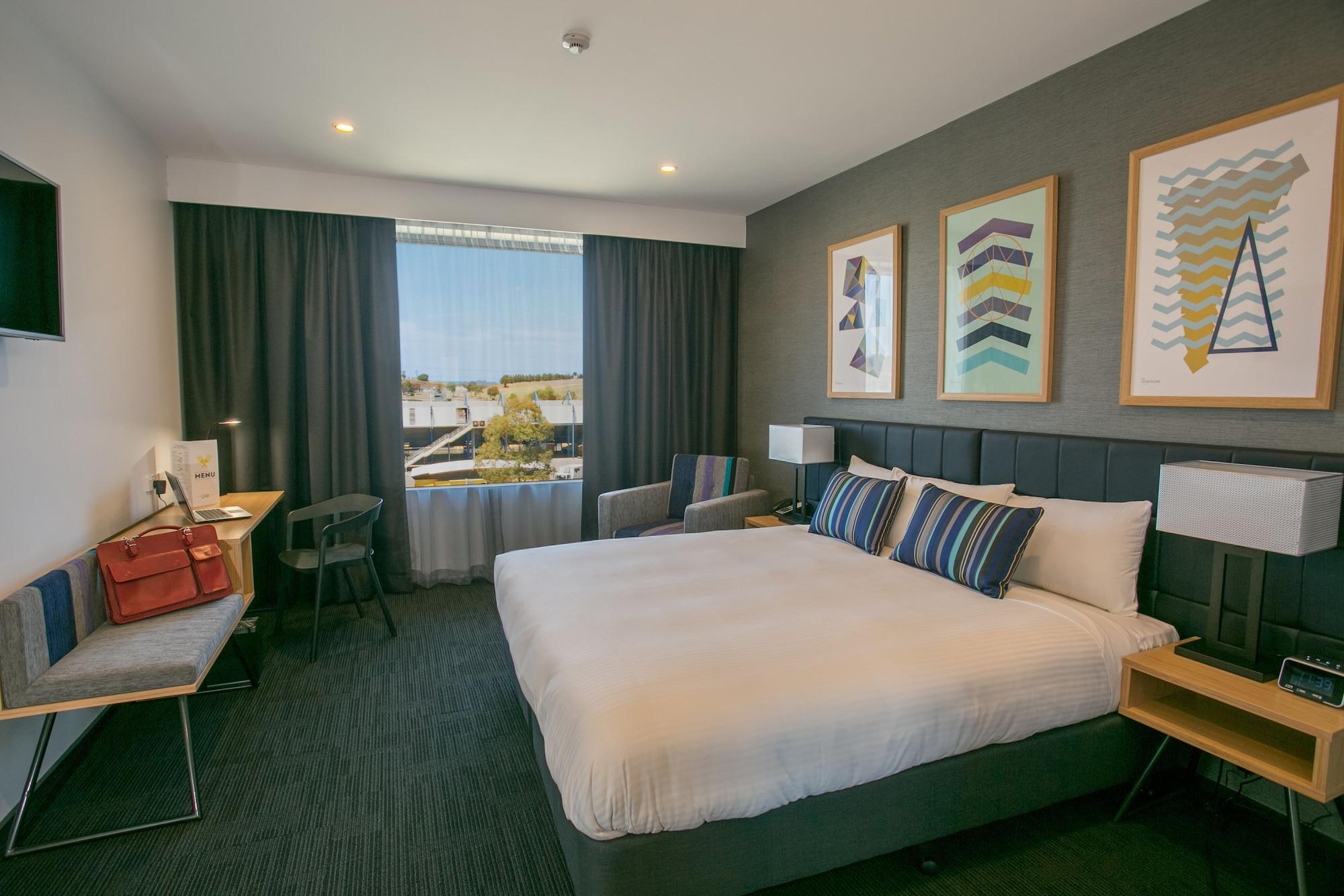 Alpha Hotel Eastern Creek Екстер'єр фото