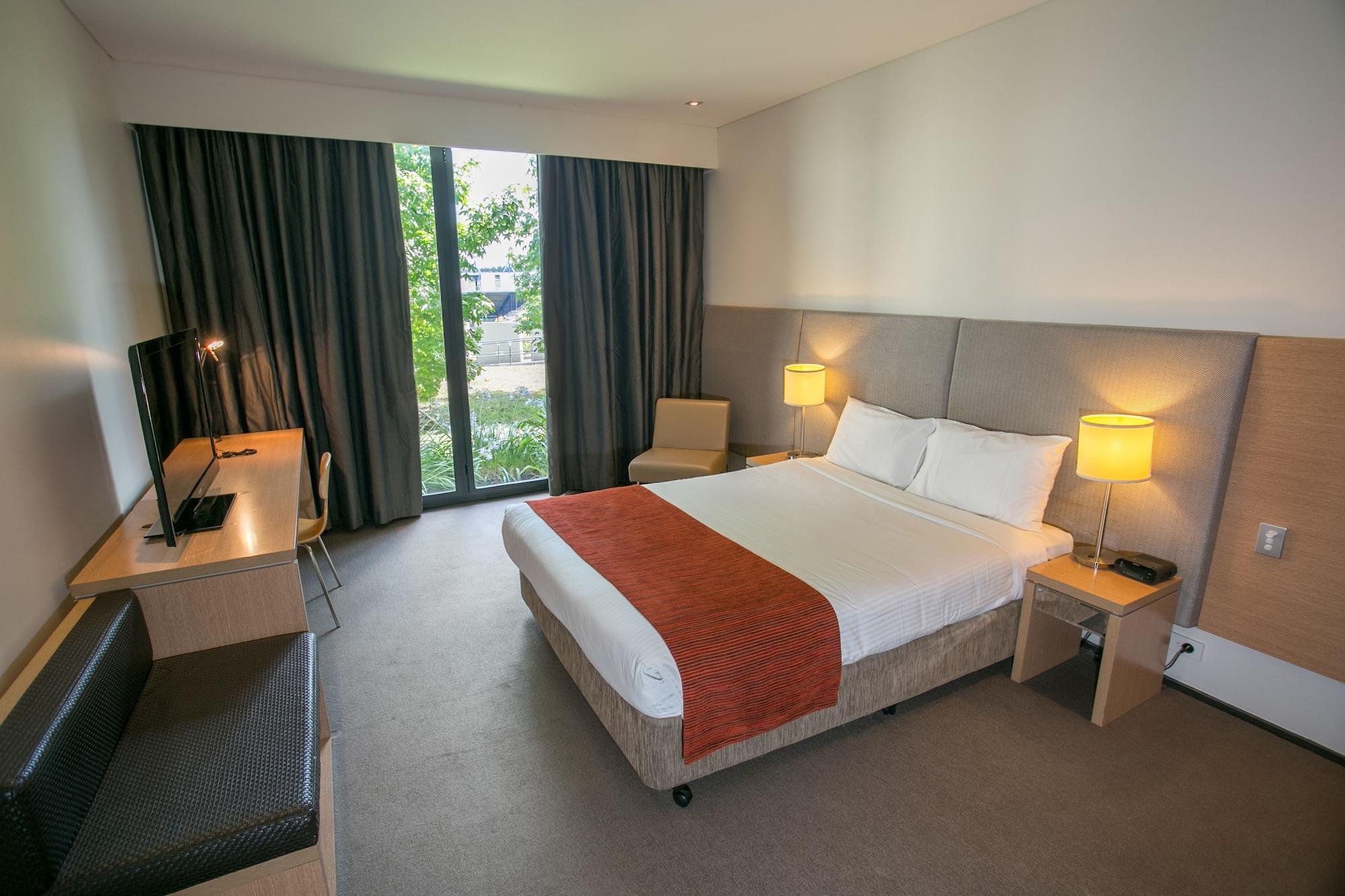 Alpha Hotel Eastern Creek Екстер'єр фото