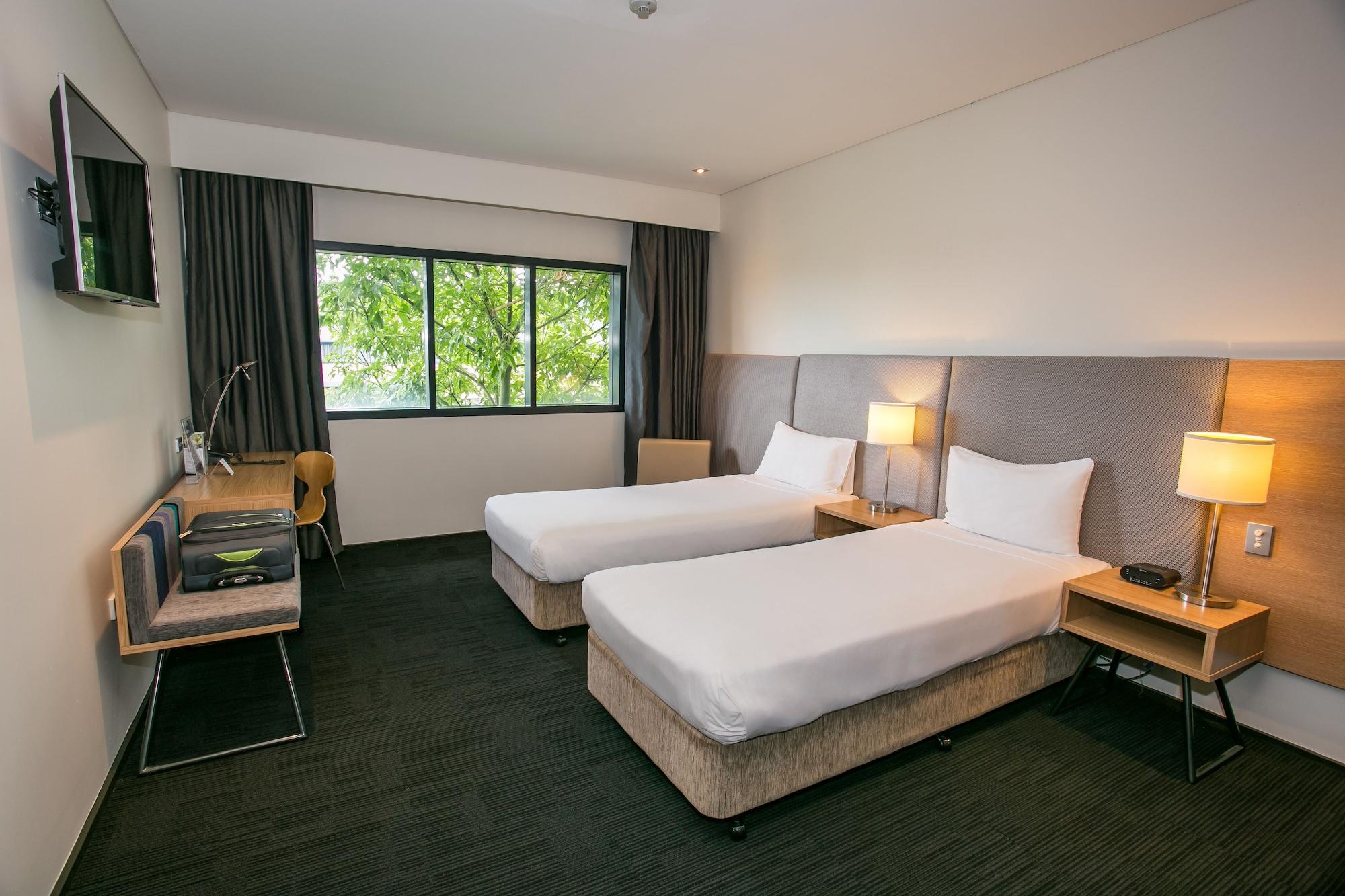 Alpha Hotel Eastern Creek Екстер'єр фото